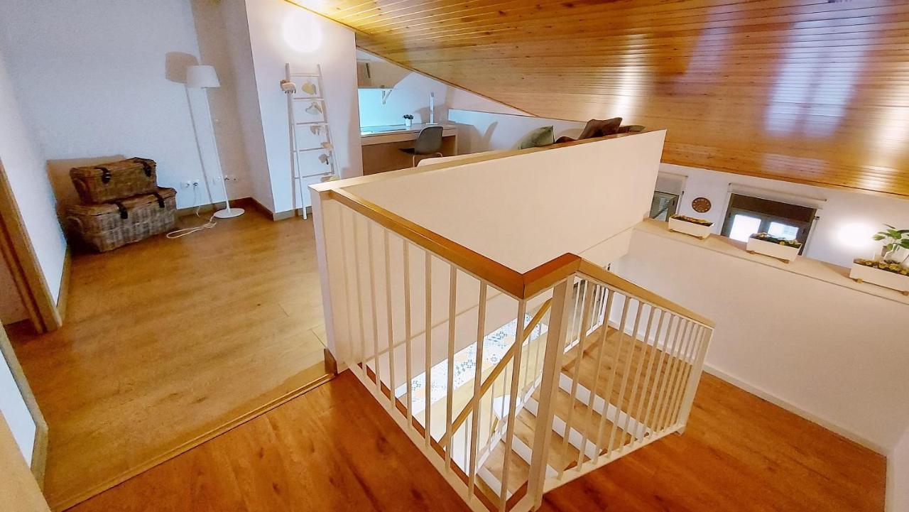Precioso Apartamento Duplex En El Centro De Olot Apartment Luaran gambar